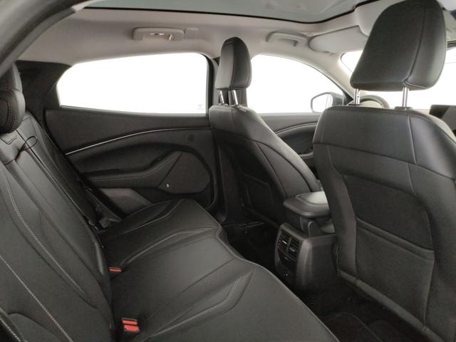 FORD Mustang Mach-E usata, con Controllo automatico clima