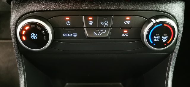 FORD Fiesta usata, con ESP