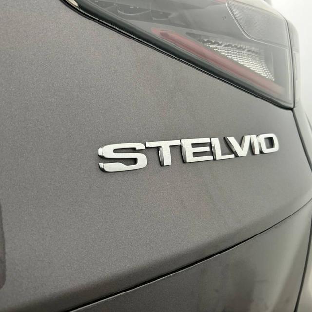 ALFA ROMEO Stelvio usata, con Bracciolo