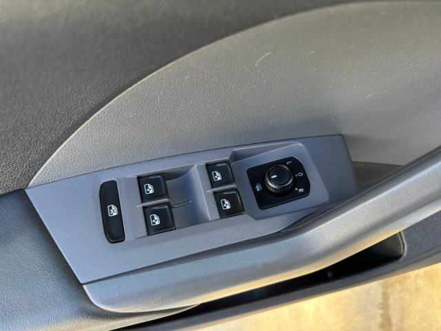 VOLKSWAGEN T-Cross usata, con Servosterzo