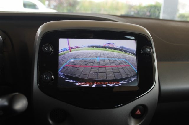 TOYOTA Aygo usata 17
