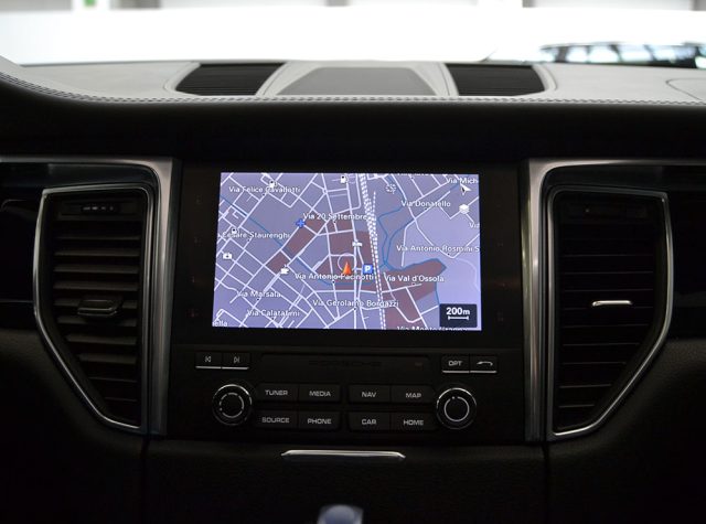 PORSCHE Macan usata, con Cerchi in lega