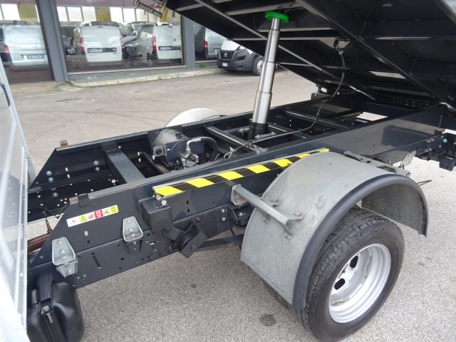 IVECO Daily usata, con Autoradio