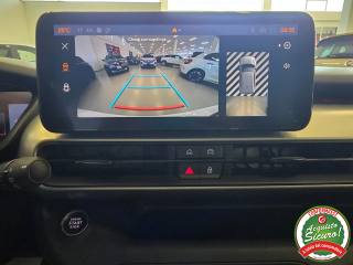 JEEP Avenger usata, con USB