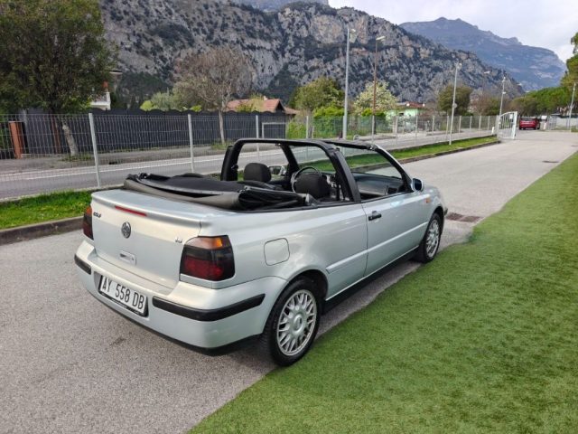 VOLKSWAGEN Golf Cabriolet usata 10