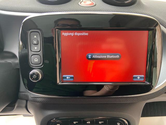 SMART ForTwo usata, con Bluetooth
