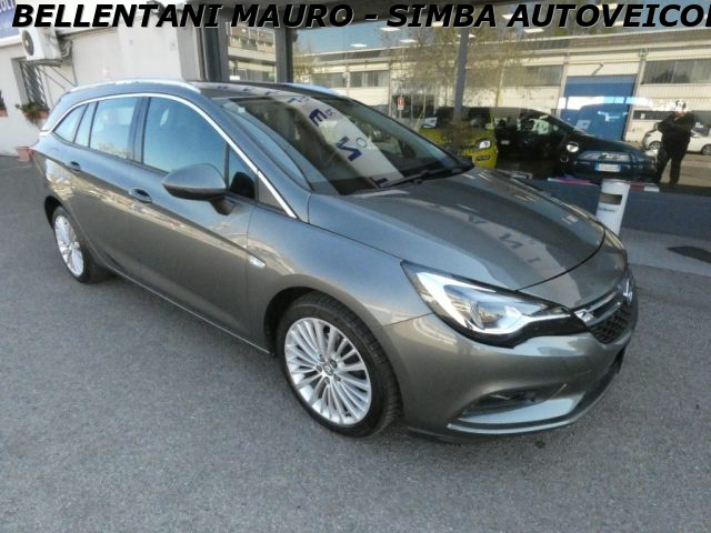 OPEL Astra usata, con Airbag laterali