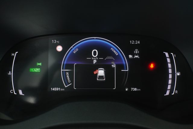 TOYOTA Yaris usata 12