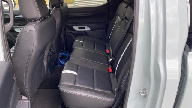 FORD Ranger usata, con Volante in pelle