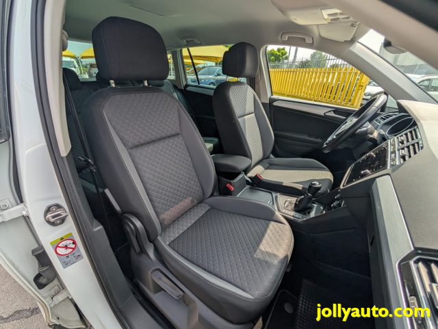 VOLKSWAGEN Tiguan usata, con Sensori di parcheggio anteriori