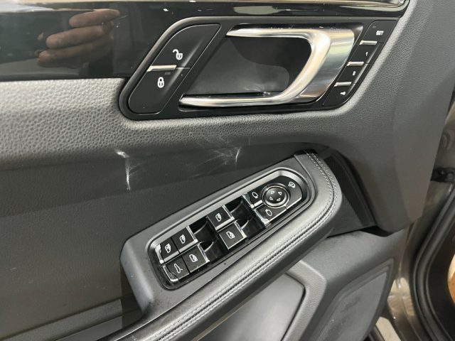 PORSCHE Macan usata, con Cruise Control