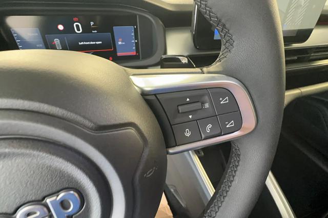 JEEP Avenger usata, con Controllo automatico clima