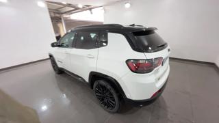 JEEP Compass usata, con Alzacristalli elettrici