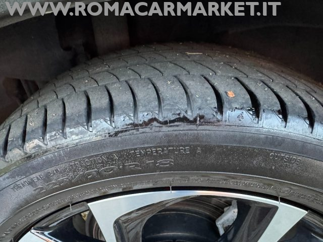 TOYOTA C-HR usata, con Regolazione elettrica sedili