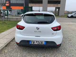 RENAULT Clio usata, con Autoradio