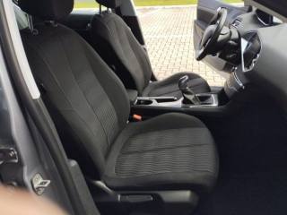 PEUGEOT 308 usata, con Servosterzo