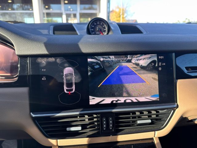 PORSCHE Cayenne usata, con Trazione integrale