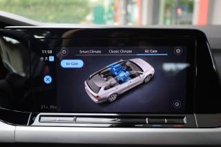 VOLKSWAGEN Golf usata, con Fari full-led