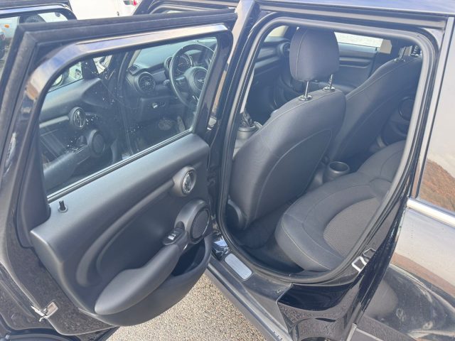 MINI Cooper D usata, con Fari LED