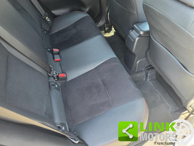 TOYOTA Yaris usata, con Vetri oscurati