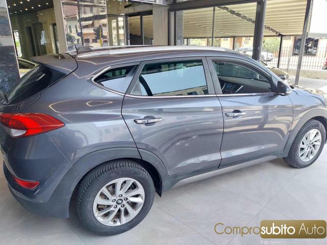 HYUNDAI Tucson usata, con Autoradio
