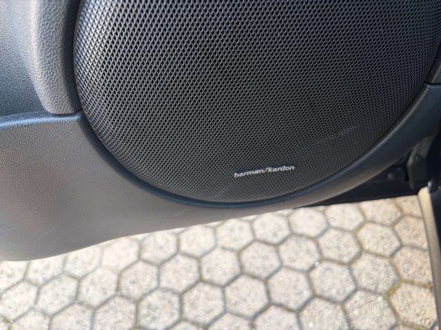 MERCEDES-BENZ ML 320 usata, con Sistema di navigazione