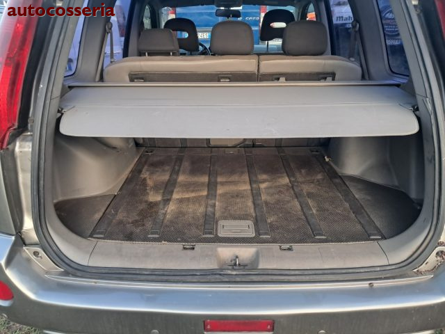 NISSAN X-Trail usata 12