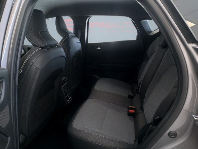 RENAULT Captur usata 14