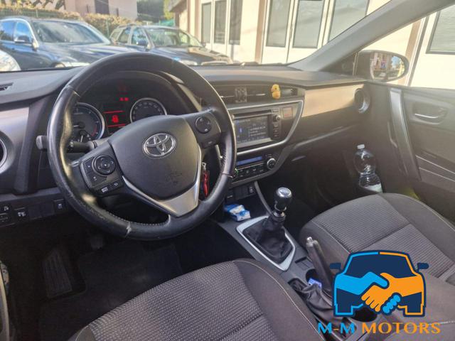 TOYOTA Auris usata, con Chiusura centralizzata