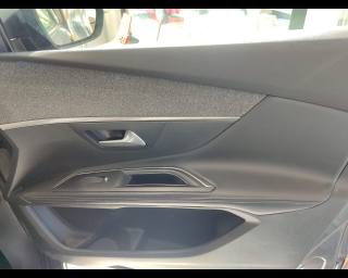 PEUGEOT 5008 usata, con Specchietti laterali elettrici