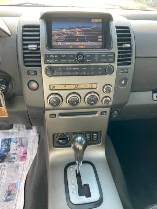NISSAN Pathfinder usata, con Bluetooth