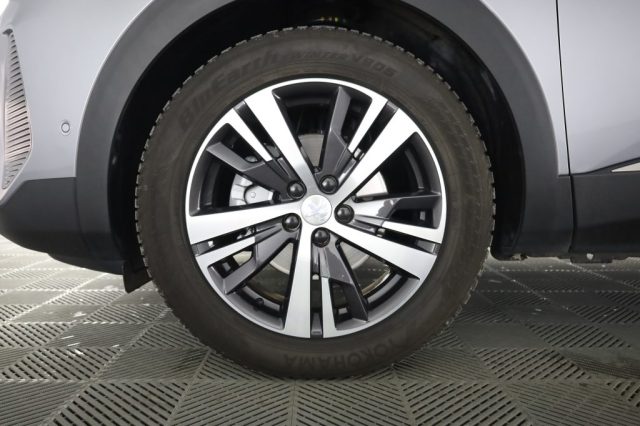PEUGEOT 3008 usata 8