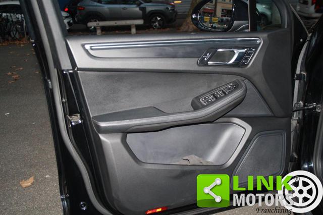 PORSCHE Macan usata, con Servosterzo