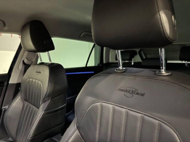 SKODA Superb usata, con Park Distance Control