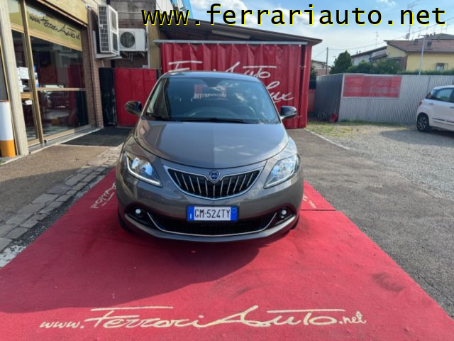LANCIA Ypsilon usata, con Fendinebbia