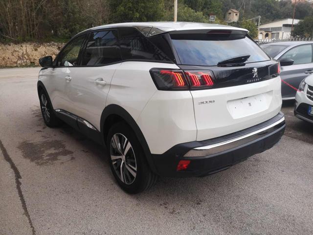 PEUGEOT 3008 usata, con Airbag