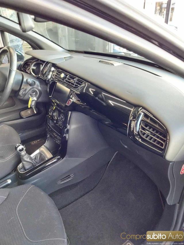 DS AUTOMOBILES DS 3 usata, con Chiusura centralizzata