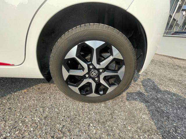 TOYOTA Aygo usata, con Specchietti laterali elettrici