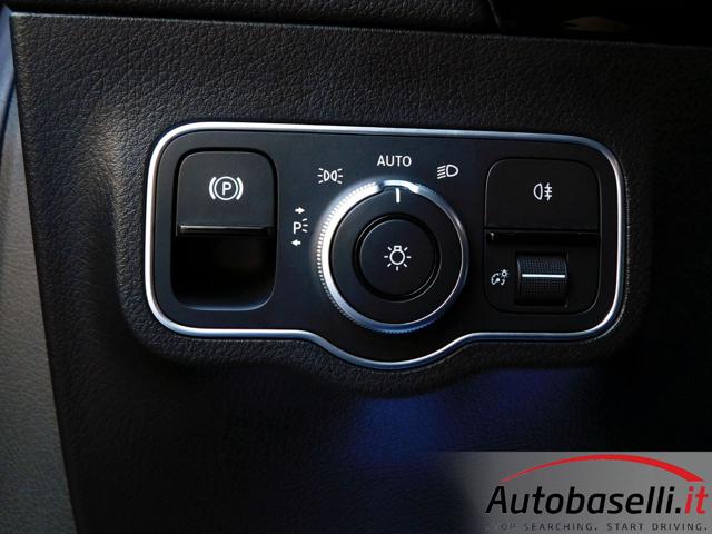 MERCEDES-BENZ GLA 200 usata, con Chiusura centralizzata senza chiave