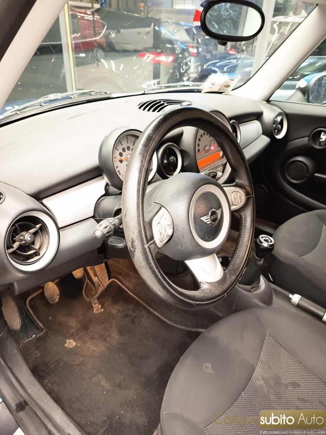 MINI Cooper D usata, con ESP