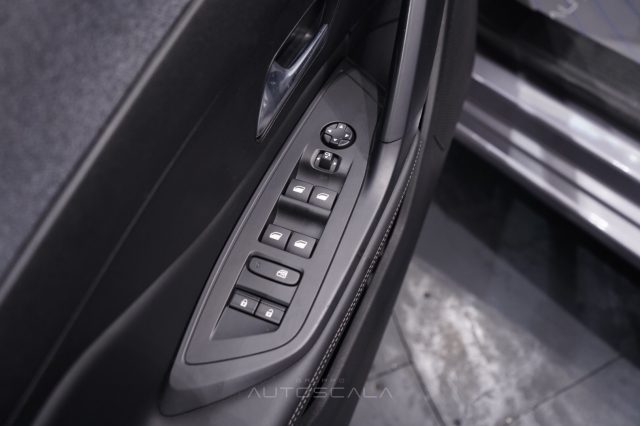 PEUGEOT 308 usata, con Cruise Control
