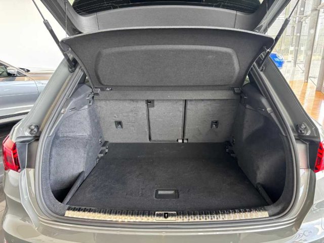 AUDI Q3 usata, con Controllo elettronico della corsia