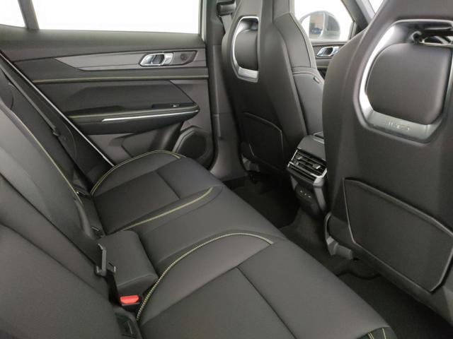 LYNK & CO 01 usata, con Fari direzionali