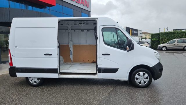 NISSAN NV400 usata, con Climatizzatore