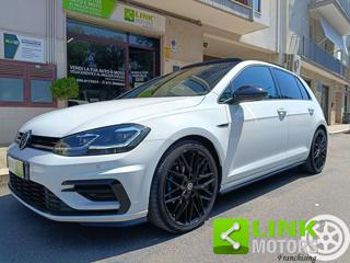 VOLKSWAGEN Golf usata, con Fari full-led
