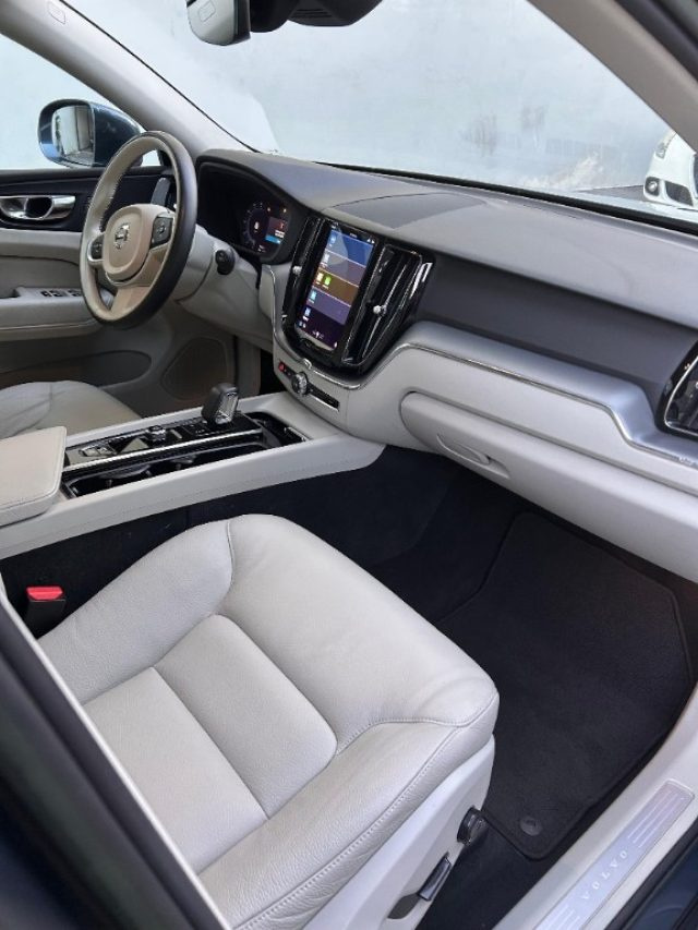 VOLVO XC60 usata, con Climatizzatore