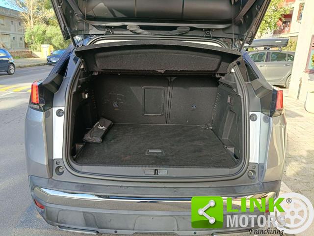 PEUGEOT 3008 usata, con Touch screen