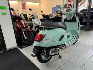 PIAGGIO Vespa GTS 300 Super usata 4