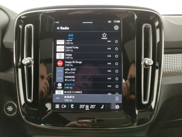 VOLVO XC40 usata, con Volante in pelle