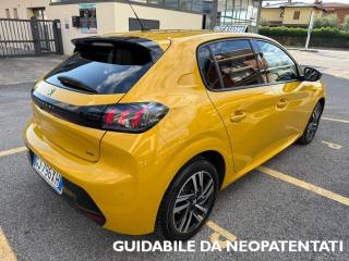 PEUGEOT 208 usata, con Airbag